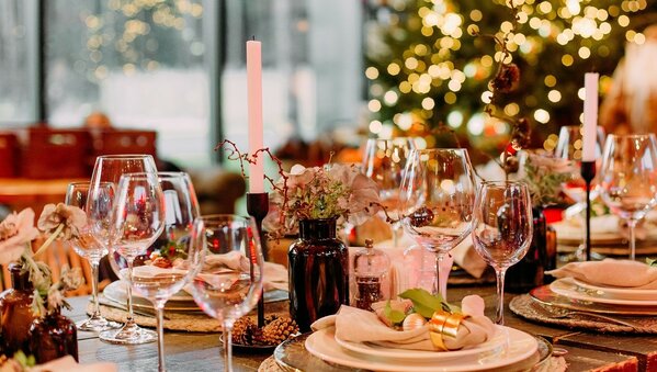 Co jedí Norové na Vánoce? Kulinářská cesta norskými vánočními tradicemi