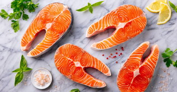 Omega-3 v rybách - které z těch, co nejčastěji konzumujeme, jsou nejbohatší na mastné kyseliny?