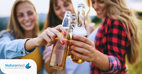 Pod lupou: co s vámi dělá sklenička navíc a jaký má alkohol vliv na vstřebávání živin