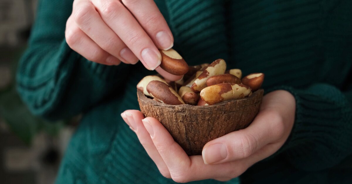 Za vynikající zdroje selenu platí oříšky, hlavně para ořechy